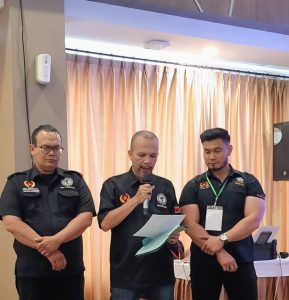 Hamonangan Panitia Pencaringan pelaksanaan Musprovsu PBFI didampingi Amirudin Siregar team penjaringan yang juga Sekretaris PBFI Deliserdang dan Yose Rizal Ketua PBFI kota Medan. 