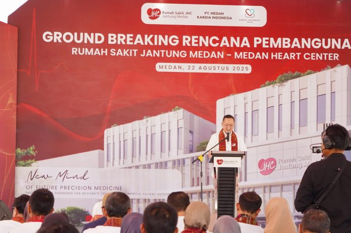 Zakiyuddin saat menghadiri groundbreaking Rumah Sakit Jantung Medan di Jalan Bangau, Kecamatan Medan Sunggal, Jumat (22/08/2025).