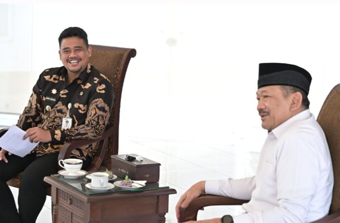 Teks Foto :  Gubernur Sumut Bobby Nasution menerima kunjungan Kepala Baznas RI Noor Achmad di Kantor Gubernur Sumut, Jalan Diponegoro Nomor 30, Medan, Jumat (12/09/2025).(Foto : Ist) 